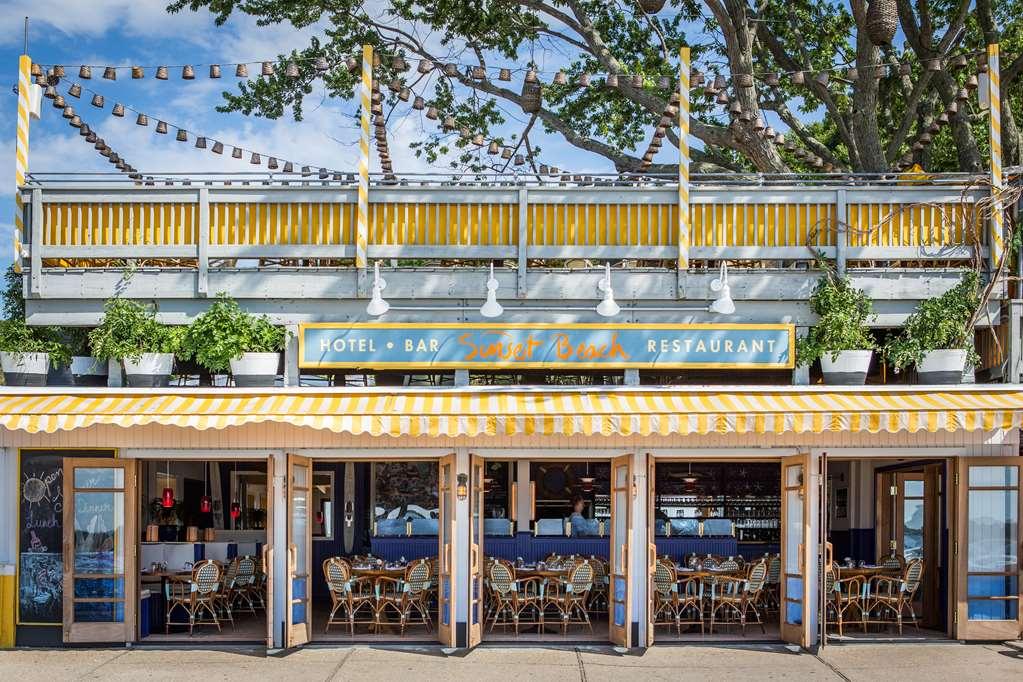Sunset Beach Shelter Island Heights レストラン 写真