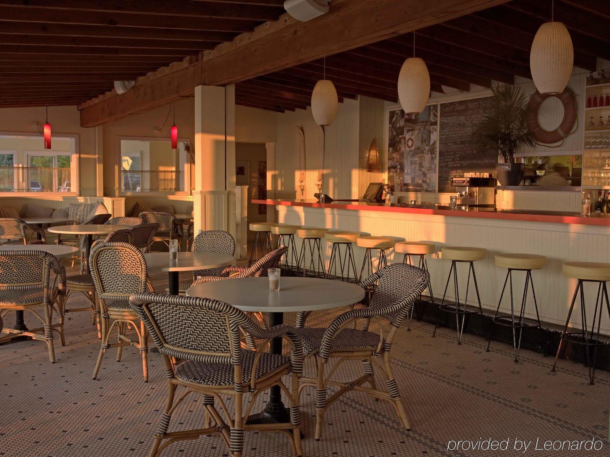 Sunset Beach Shelter Island Heights レストラン 写真